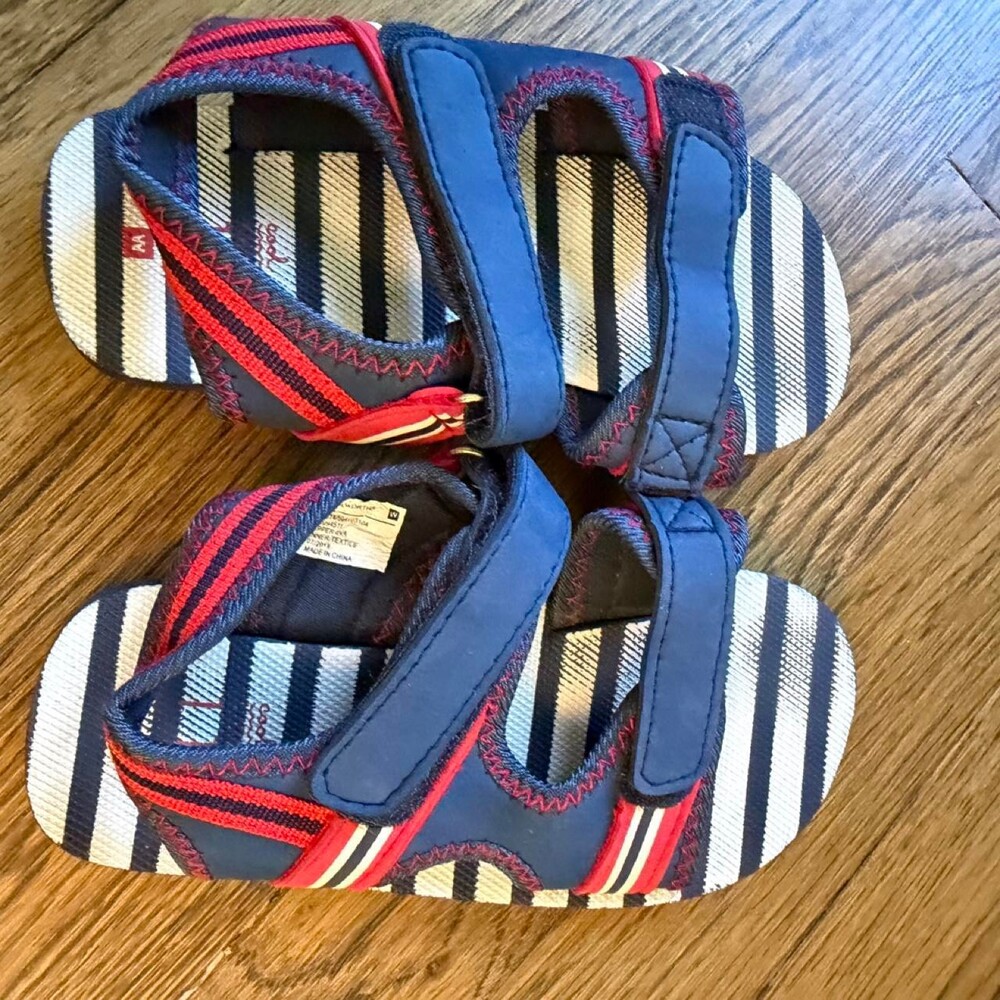 white and blue striped sandals with red accents, size C11 #summer #beachwear
